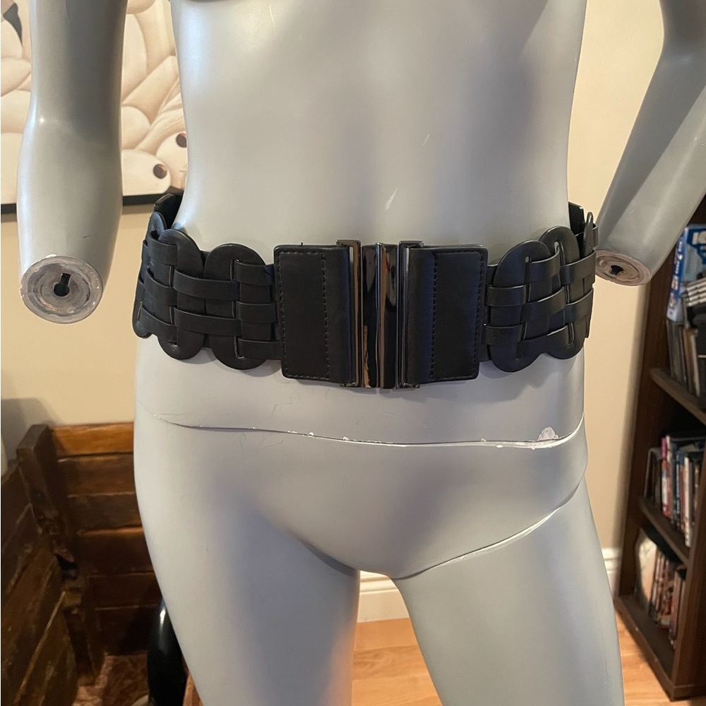 Black Leather Belt Essential Accessory for Every Outfit❤️